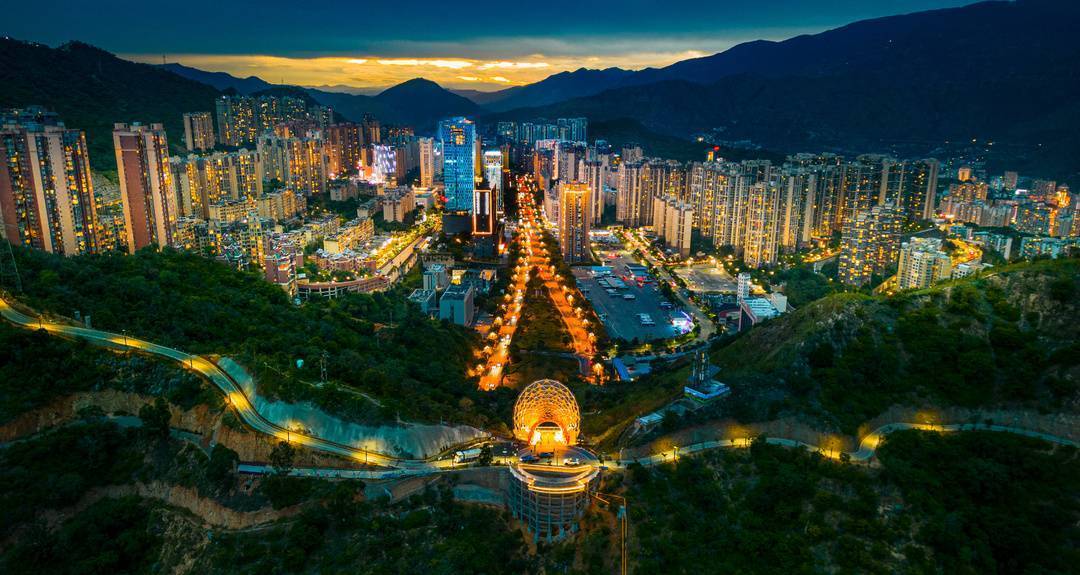 攀枝花市東區(qū)區(qū)委書記凌永航 加快創(chuàng)建全國百強(qiáng)區(qū) 扎實推進(jìn)共同富裕